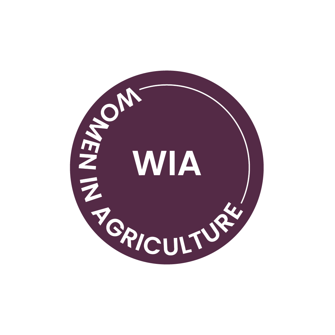 Women_IN_Sustainnability_Button-02_2